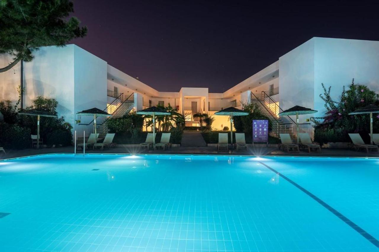 Akti Coast Club Hotel Мармари Екстериор снимка